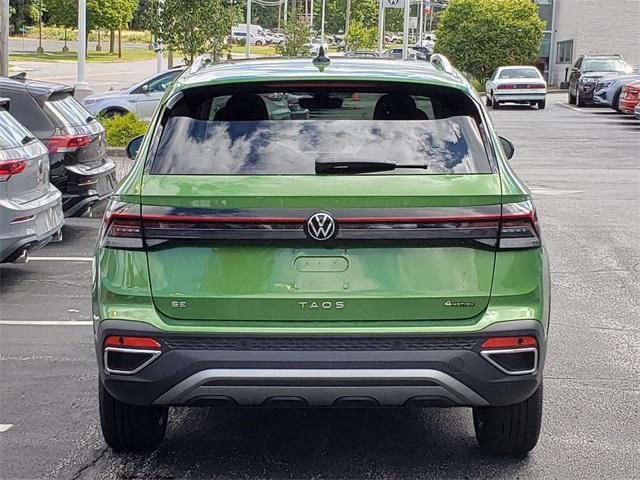 new 2025 Volkswagen Taos car