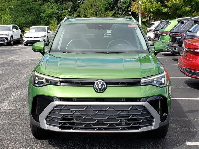 new 2025 Volkswagen Taos car