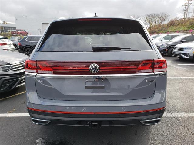 new 2025 Volkswagen Atlas car, priced at $49,365