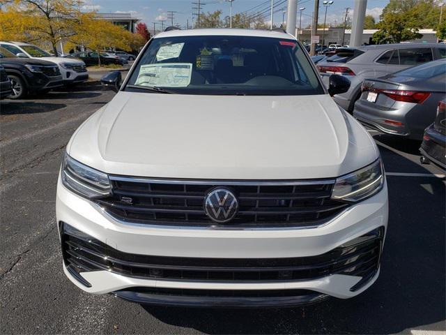 new 2024 Volkswagen Tiguan car, priced at $34,490