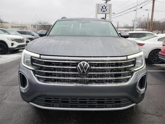new 2025 Volkswagen Atlas car, priced at $46,327