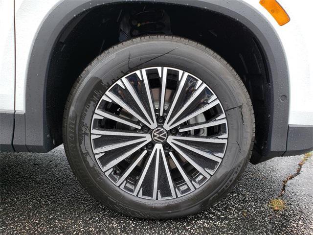new 2025 Volkswagen Tiguan car, priced at $31,639