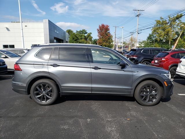 new 2024 Volkswagen Tiguan car, priced at $35,275