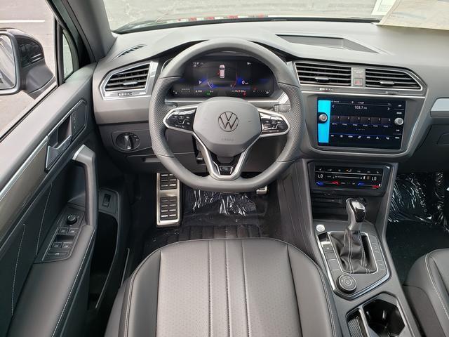 new 2024 Volkswagen Tiguan car, priced at $34,043