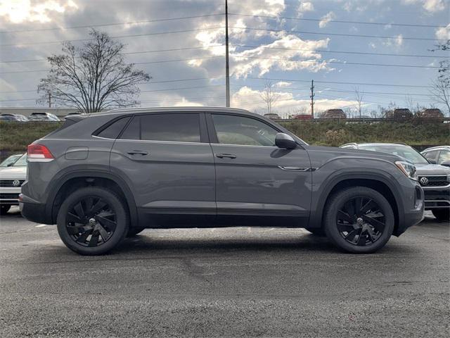 new 2025 Volkswagen Atlas Cross Sport car, priced at $44,444