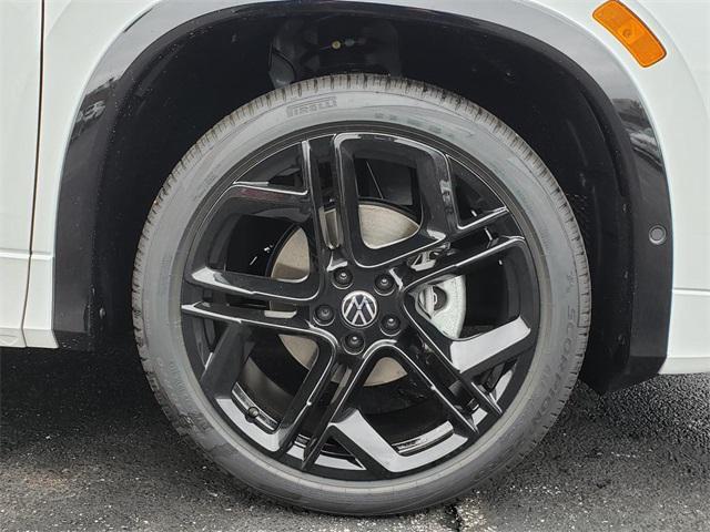 new 2026 Volkswagen Tiguan car, priced at $39,792