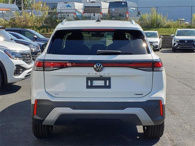 new 2025 Volkswagen Tiguan car, priced at $35,355