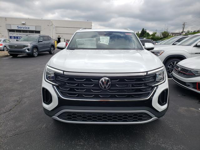 new 2024 Volkswagen Atlas Cross Sport car, priced at $47,784