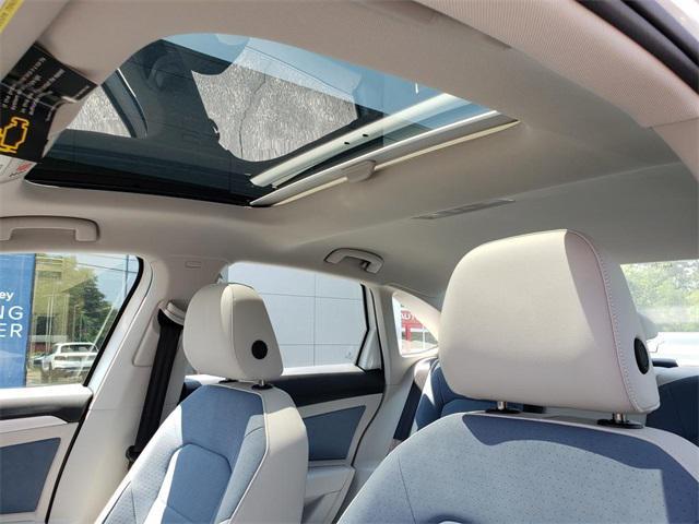 new 2025 Volkswagen Jetta car, priced at $27,690