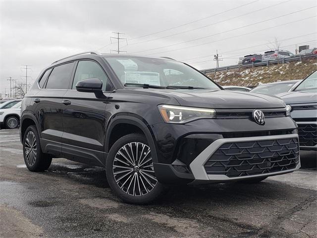 new 2025 Volkswagen Taos car, priced at $29,998