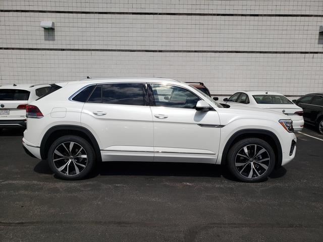 new 2024 Volkswagen Atlas Cross Sport car, priced at $51,645