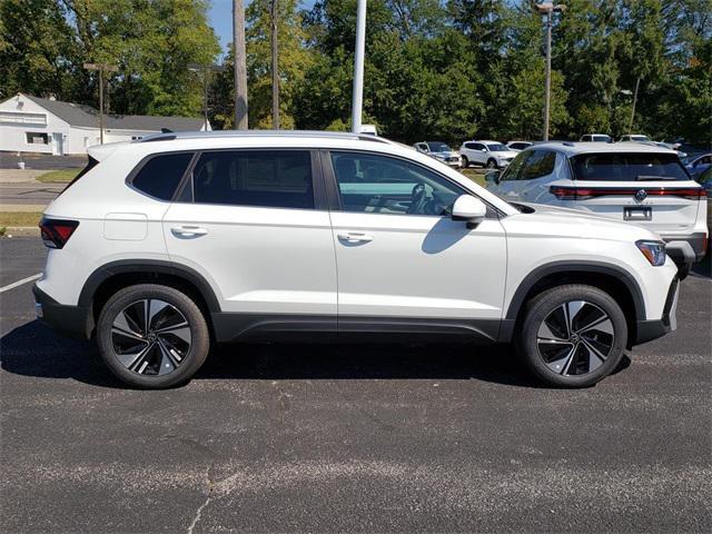new 2025 Volkswagen Taos car