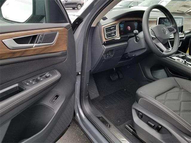 new 2025 Volkswagen Atlas car, priced at $42,885