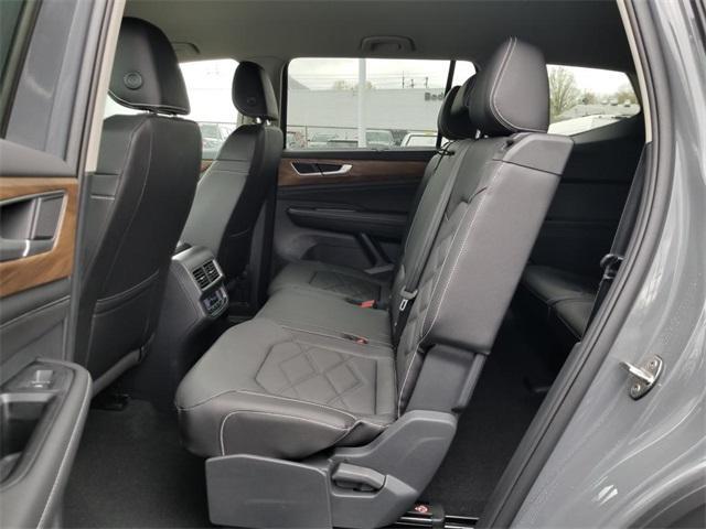 new 2025 Volkswagen Atlas car, priced at $42,885