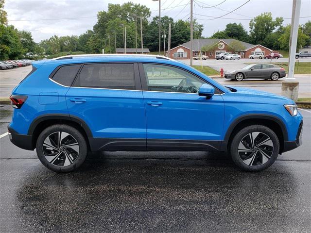 new 2025 Volkswagen Taos car