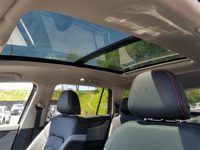 new 2025 Volkswagen Atlas car, priced at $46,835