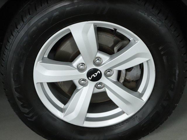 used 2022 Kia Sorento car, priced at $21,999