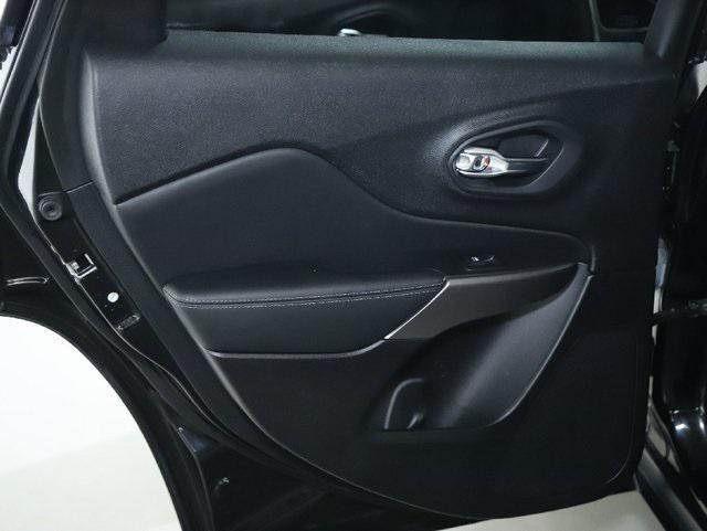 used 2022 Jeep Cherokee car, priced at $24,749