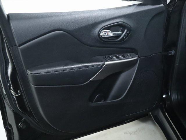 used 2022 Jeep Cherokee car, priced at $24,749