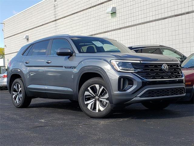 new 2025 Volkswagen Atlas Cross Sport car, priced at $40,308