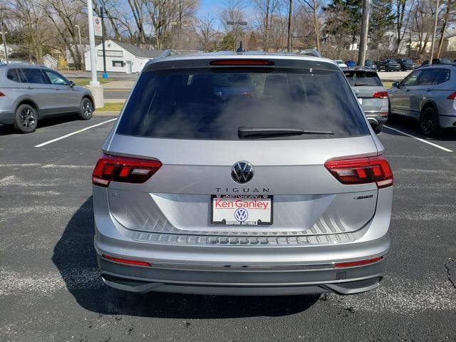 new 2024 Volkswagen Tiguan car, priced at $35,204