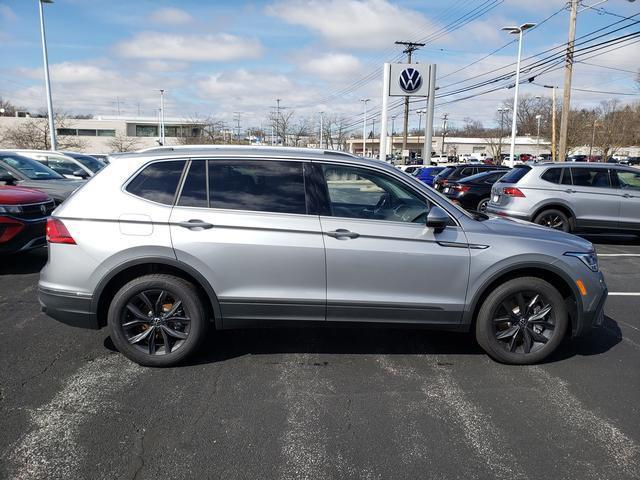 new 2024 Volkswagen Tiguan car, priced at $35,204