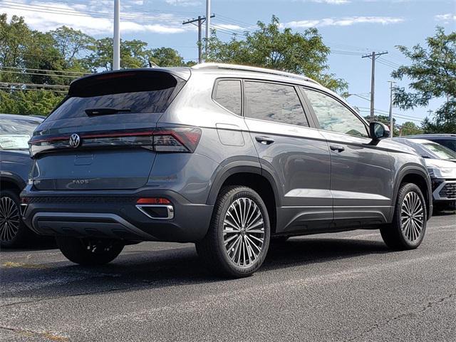 new 2025 Volkswagen Taos car