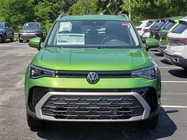 new 2025 Volkswagen Taos car