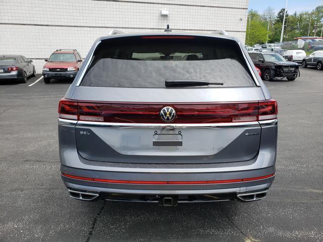 new 2024 Volkswagen Atlas car, priced at $54,371