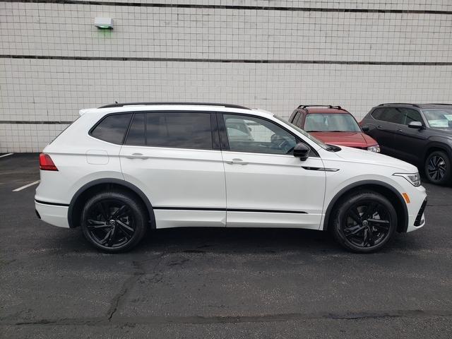 new 2024 Volkswagen Tiguan car, priced at $34,952