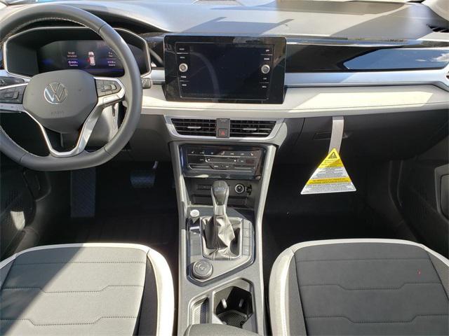 new 2025 Volkswagen Taos car