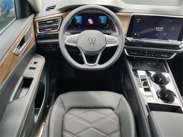 new 2025 Volkswagen Atlas car, priced at $45,385