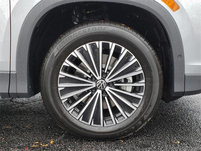 new 2025 Volkswagen Tiguan car, priced at $31,546