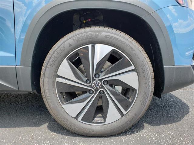 new 2025 Volkswagen Taos car, priced at $33,539