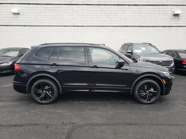 new 2024 Volkswagen Tiguan car, priced at $35,576