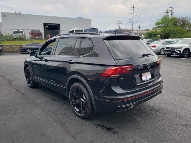 new 2024 Volkswagen Tiguan car, priced at $35,576