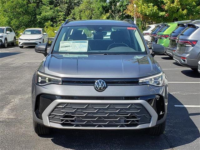 new 2025 Volkswagen Taos car