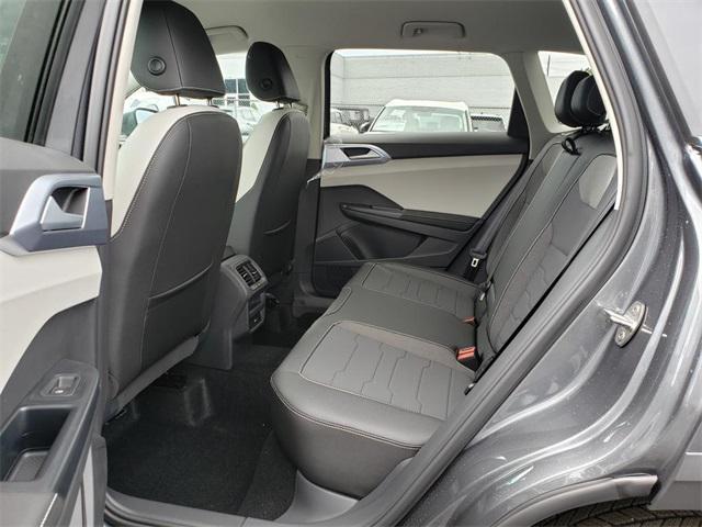 new 2025 Volkswagen Taos car