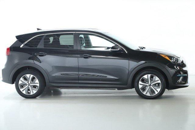 used 2022 Kia Niro EV car