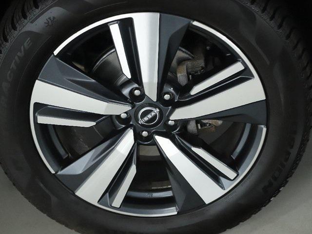 used 2022 Nissan Rogue car, priced at $23,899