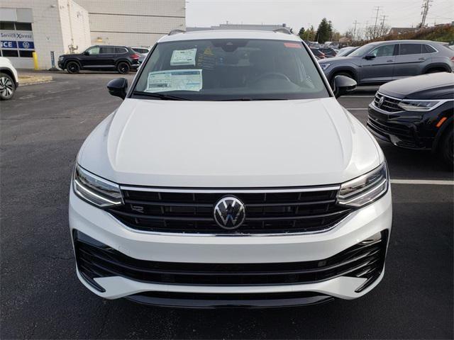 new 2024 Volkswagen Tiguan car, priced at $34,198