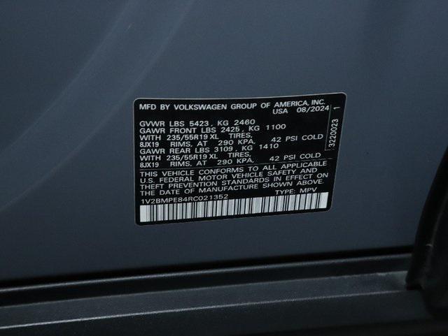 used 2024 Volkswagen ID.4 car, priced at $21,899