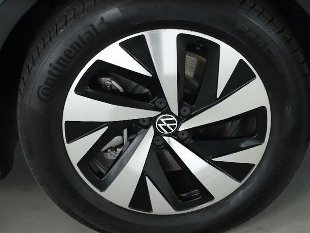used 2024 Volkswagen ID.4 car, priced at $21,899