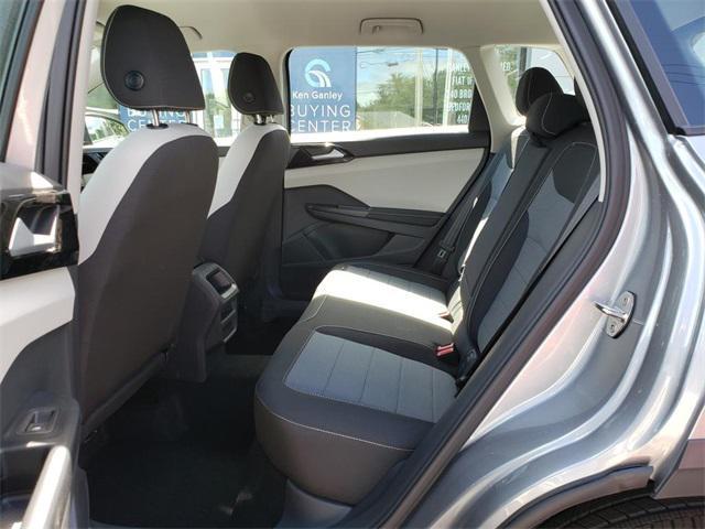 new 2025 Volkswagen Taos car