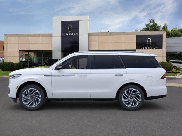 new 2025 Lincoln Navigator car, priced at $103,495