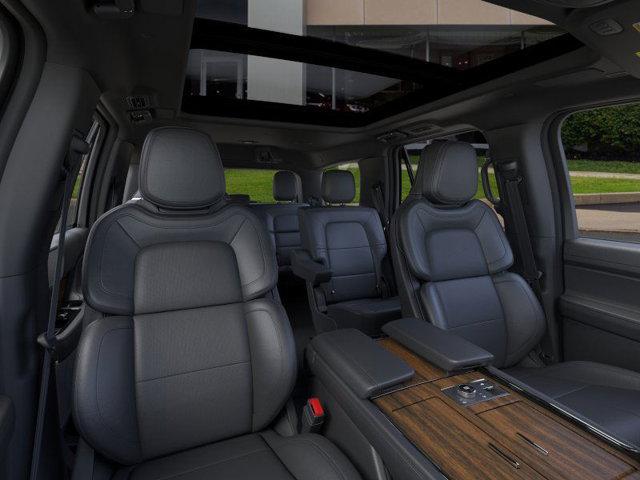 new 2024 Lincoln Navigator car, priced at $101,280