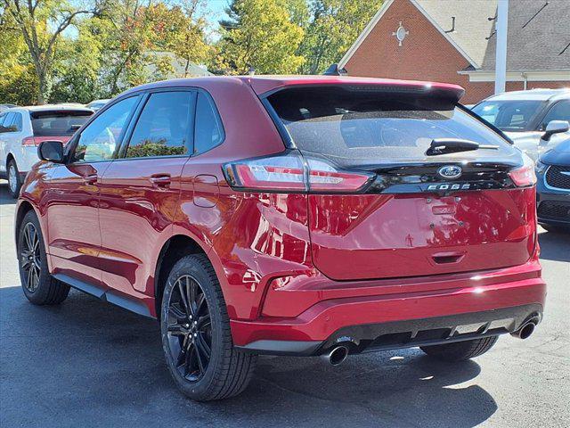 used 2021 Ford Edge car, priced at $17,500