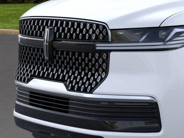 new 2025 Lincoln Navigator car, priced at $106,325