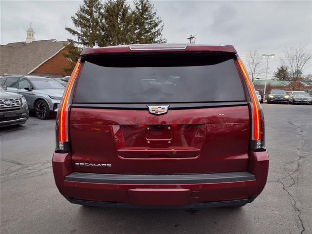 used 2020 Cadillac Escalade car, priced at $44,900