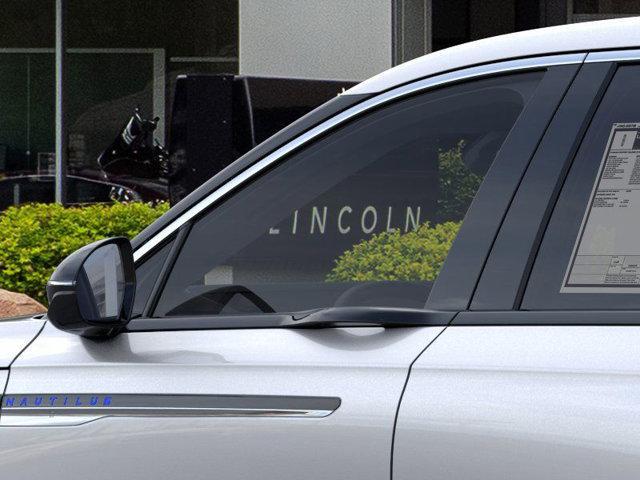 new 2025 Lincoln Nautilus car, priced at $55,485